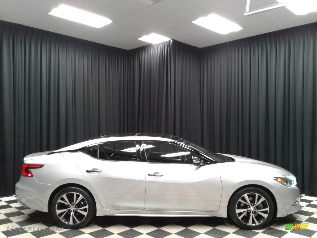 2018 Maxima SL - Brilliant Silver / Charcoal photo #5