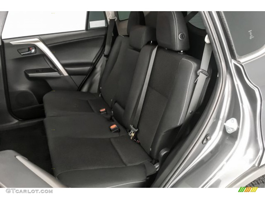 2018 RAV4 XLE - Magnetic Gray Metallic / Black photo #26