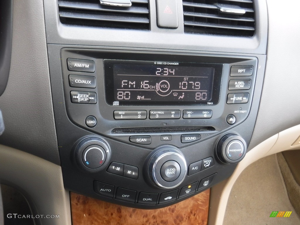 2003 Accord EX V6 Sedan - Taffeta White / Ivory photo #18