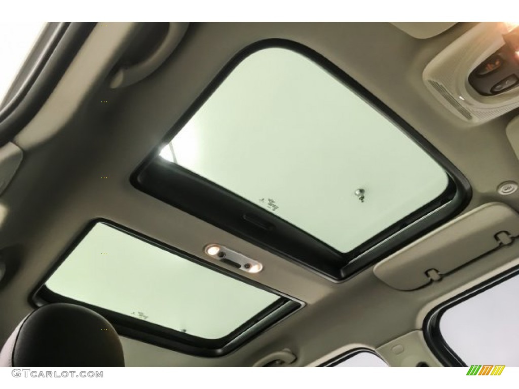 2019 Mini Countryman Cooper Sunroof Photo #131848419