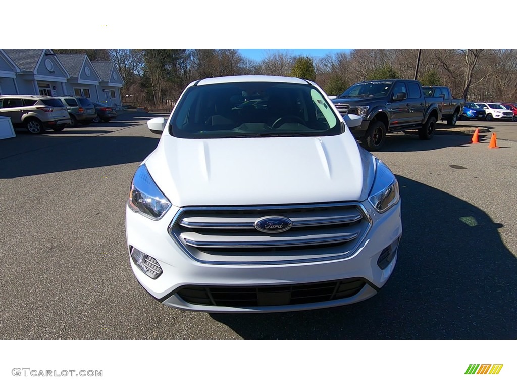 2019 Escape SE 4WD - Oxford White / Chromite Gray/Charcoal Black photo #2