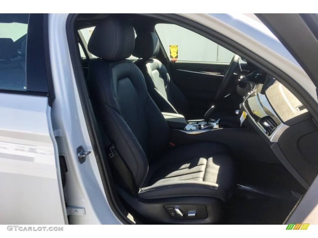 2019 5 Series 540i Sedan - Alpine White / Night Blue photo #5
