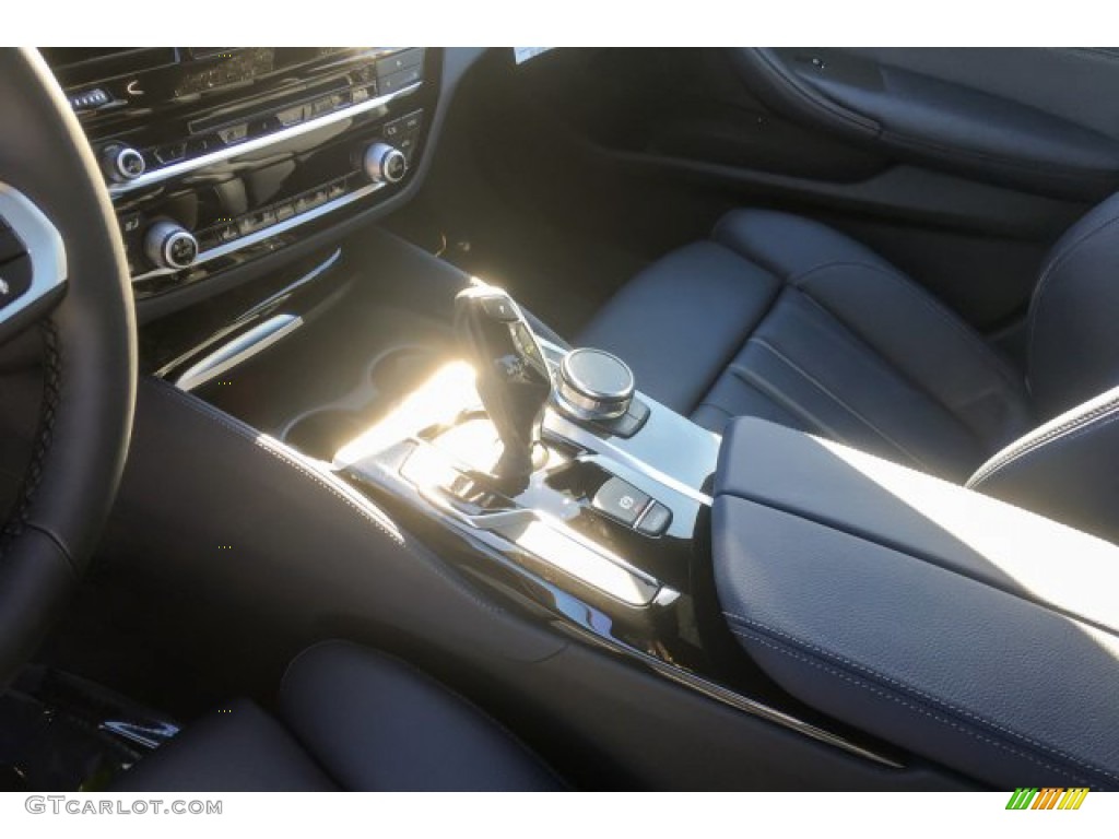 2019 5 Series 540i Sedan - Alpine White / Night Blue photo #7