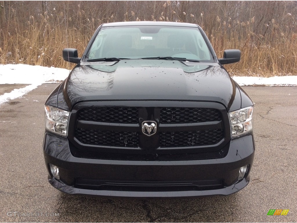 2019 1500 Classic Tradesman Crew Cab 4x4 - Brilliant Black Crystal Pearl / Black/Diesel Gray photo #2