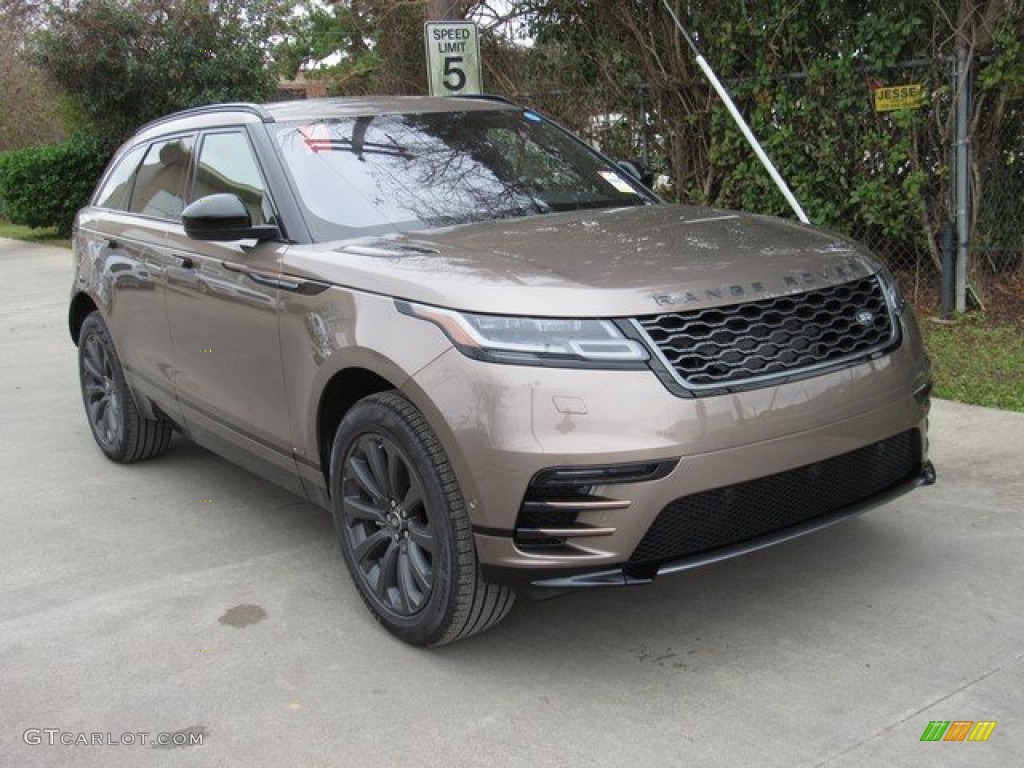 Kaikoura Stone Metallic 2019 Land Rover Range Rover Velar R-Dynamic SE Exterior Photo #131864111