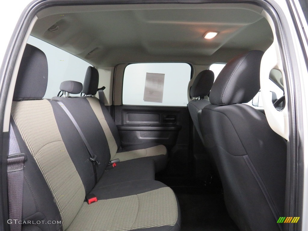 2012 Ram 3500 HD ST Crew Cab 4x4 Dually - Bright White / Dark Slate/Medium Graystone photo #23