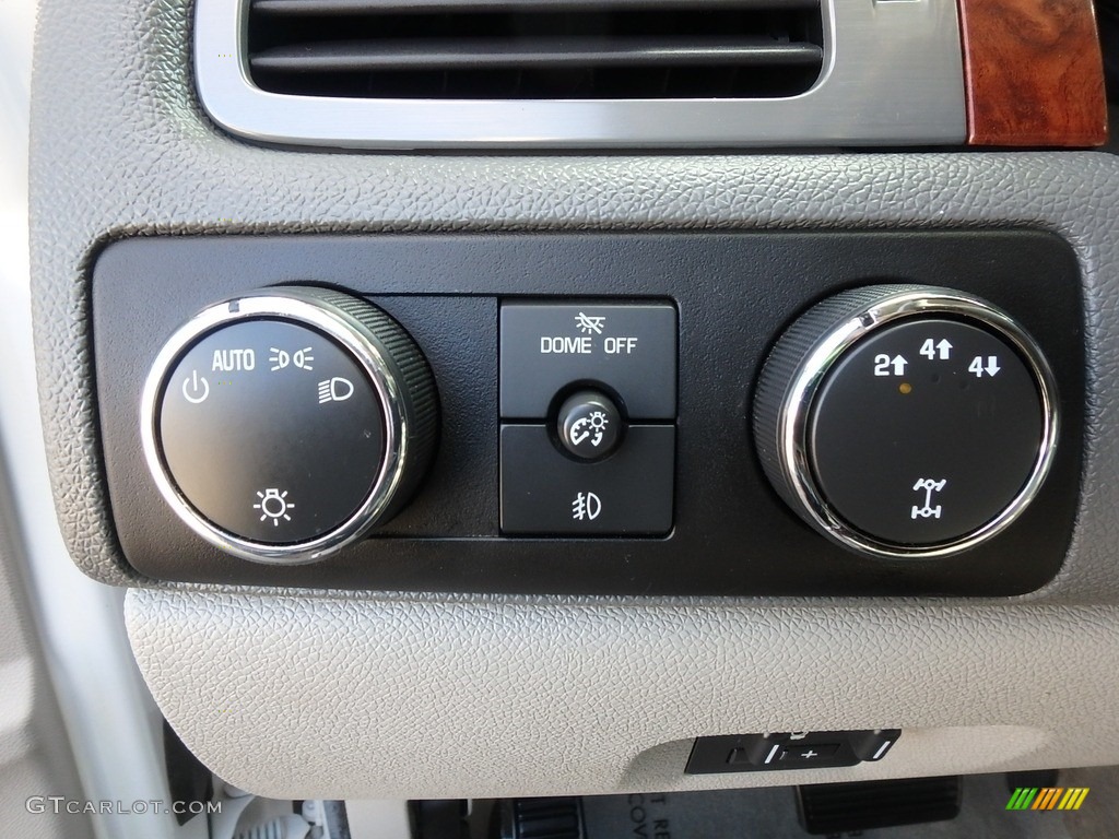 2008 Silverado 3500HD LTZ Crew Cab 4x4 Dually - Summit White / Light Titanium/Dark Titanium photo #18