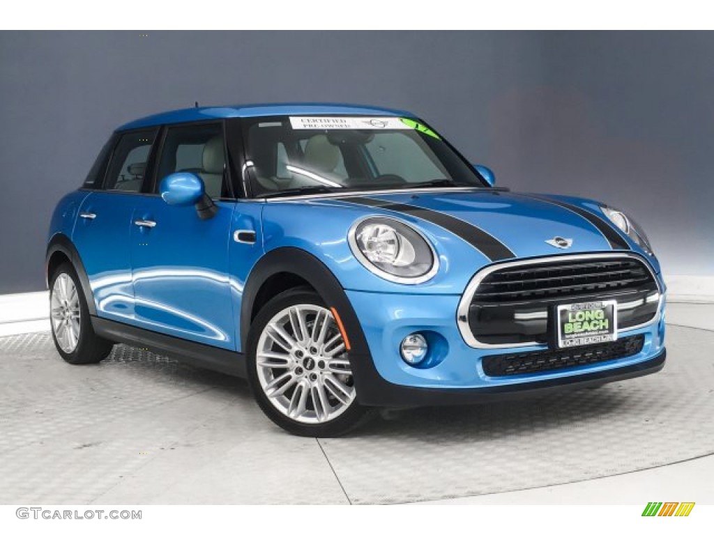 2017 Hardtop Cooper 4 Door - Electric Blue Metallic / Lounge Leather/Satellite Grey photo #14