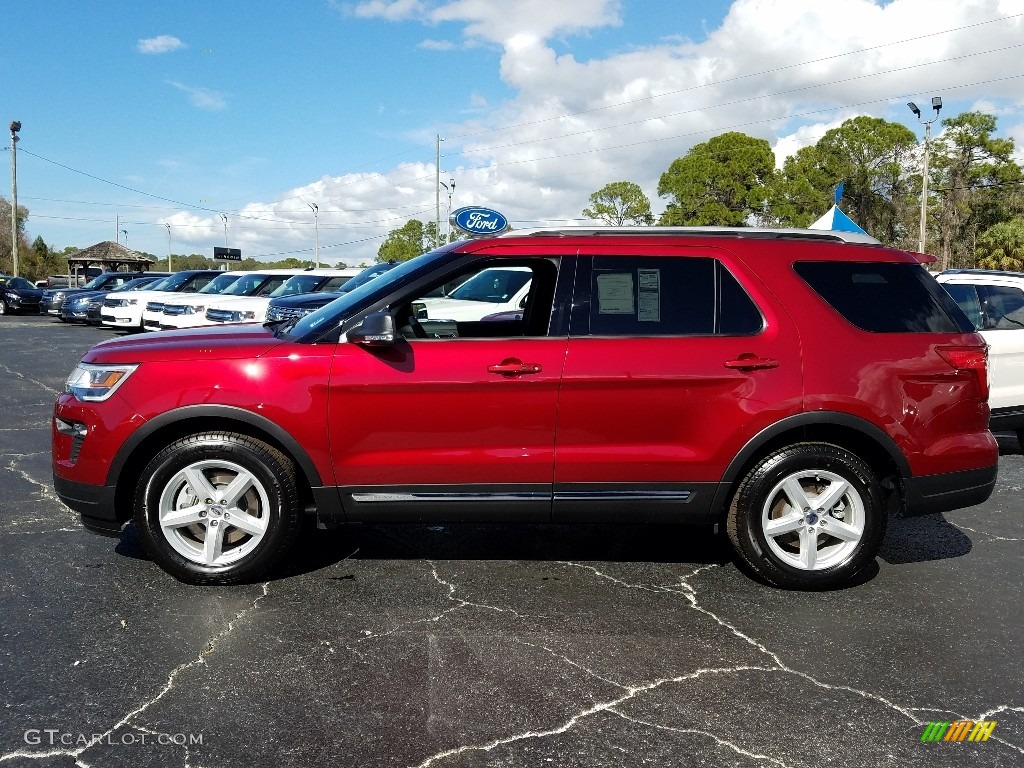 2019 Explorer XLT - Ruby Red / Medium Black photo #2