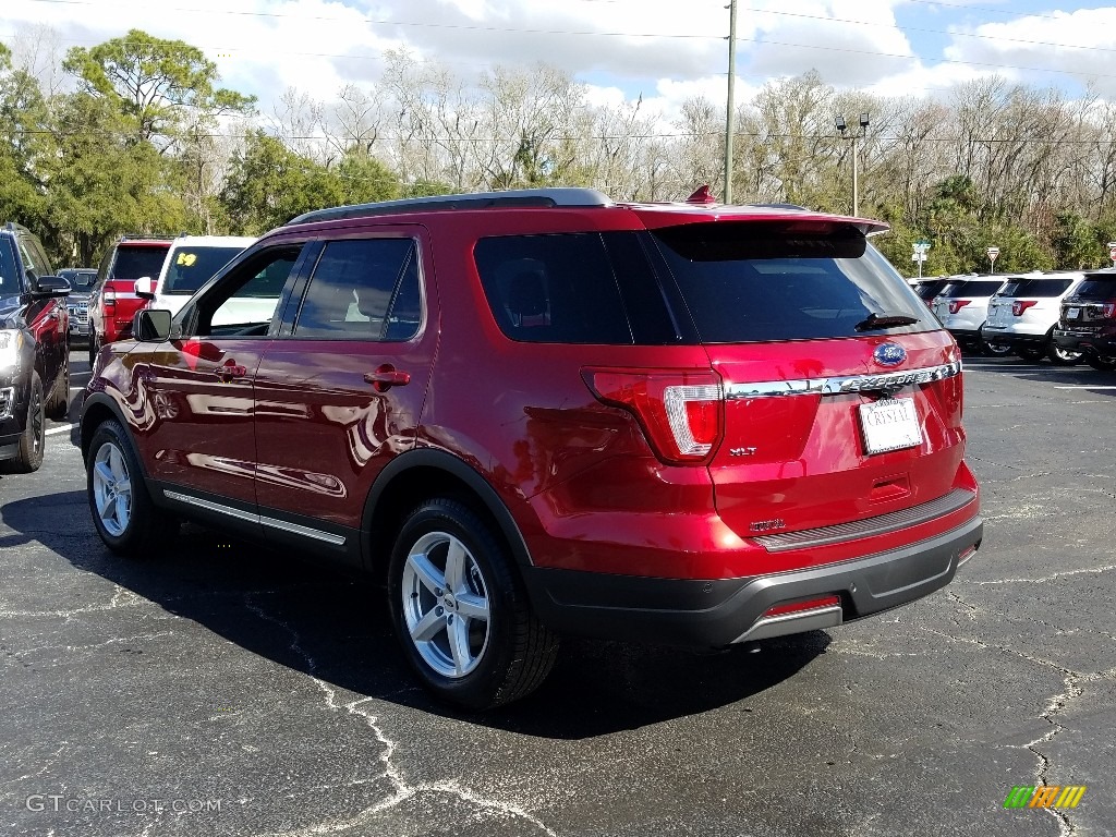 2019 Explorer XLT - Ruby Red / Medium Black photo #3