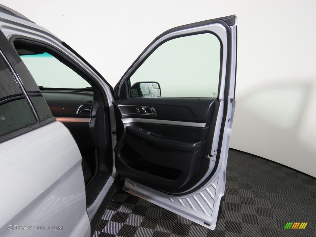 2016 Explorer XLT 4WD - Ingot Silver Metallic / Ebony Black photo #7