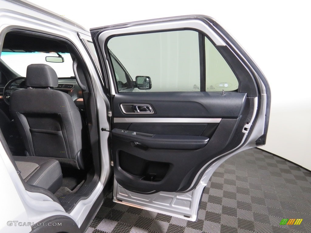 2016 Explorer XLT 4WD - Ingot Silver Metallic / Ebony Black photo #8
