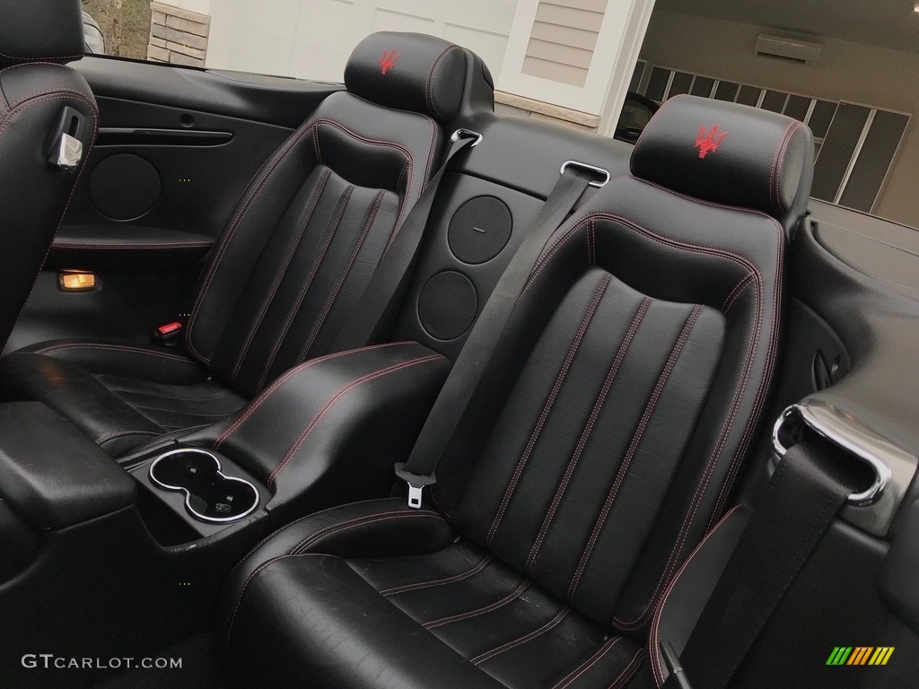 2013 Maserati GranTurismo Convertible GranCabrio Rear Seat Photo #131870081