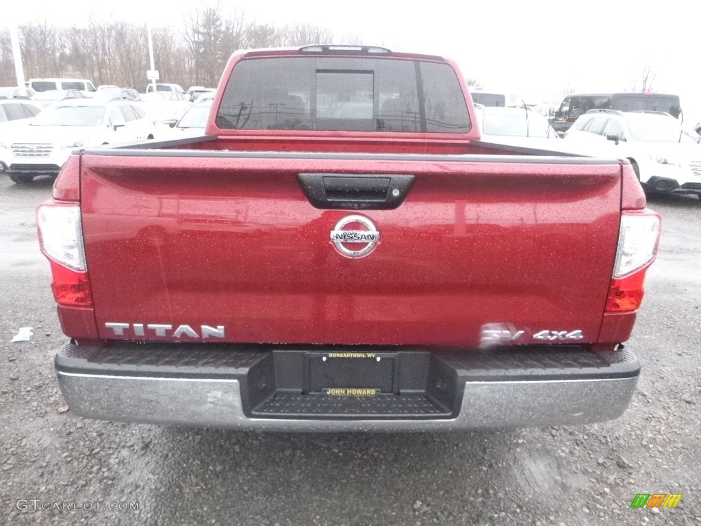 2019 Titan SV Crew Cab 4x4 - Cayenne Red Metallic / Black photo #5