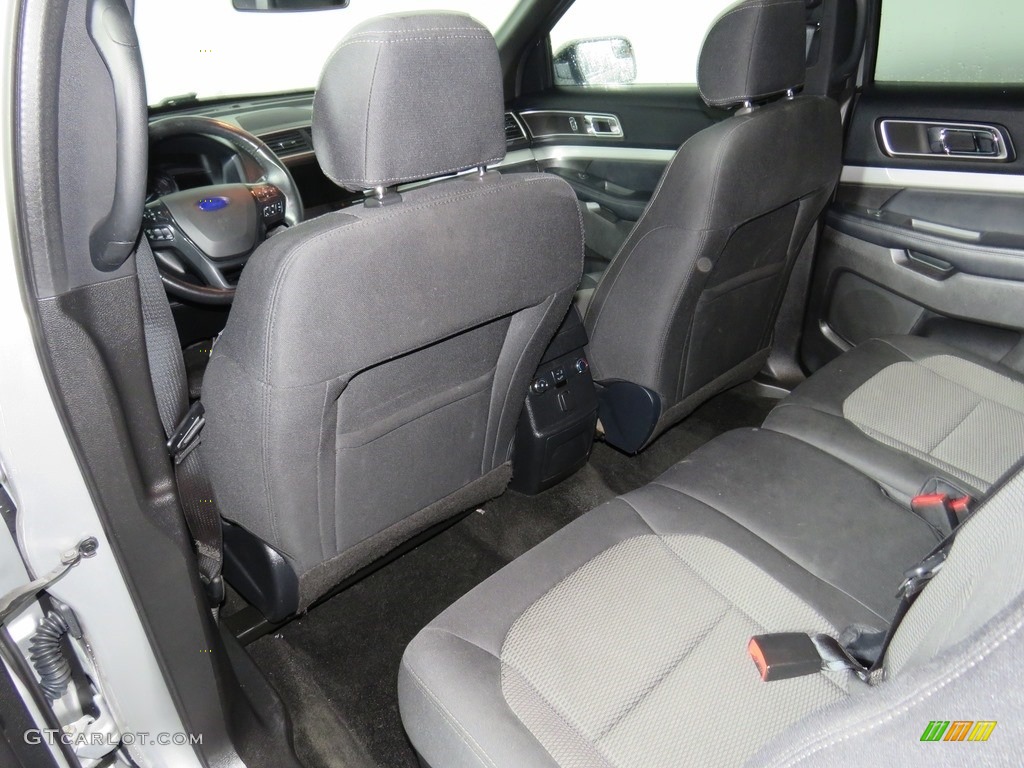 2016 Explorer XLT 4WD - Ingot Silver Metallic / Ebony Black photo #16