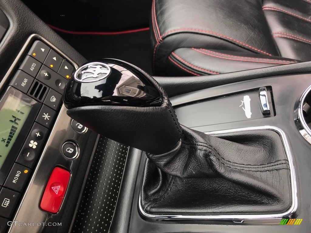 2013 Maserati GranTurismo Convertible GranCabrio Transmission Photos