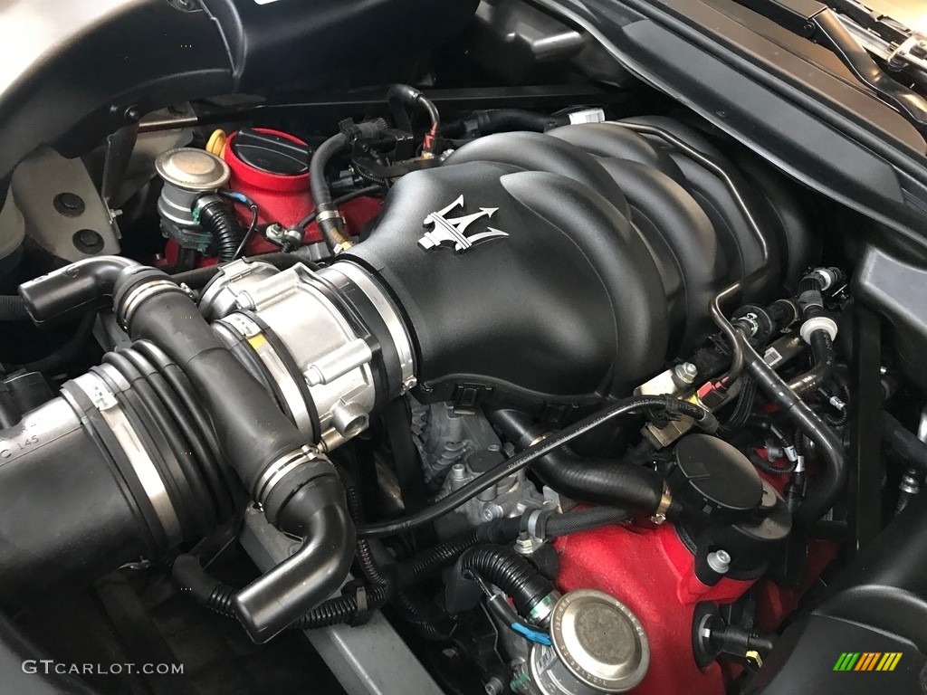 2013 Maserati GranTurismo Convertible GranCabrio Engine Photos