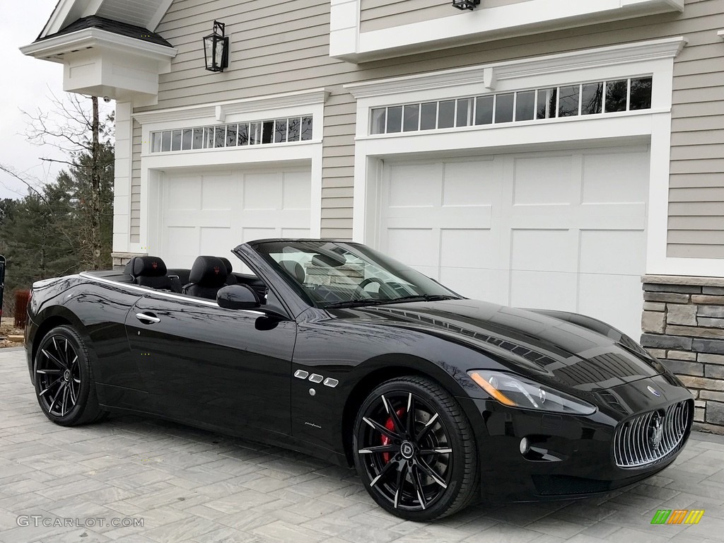 Nero (Black) 2013 Maserati GranTurismo Convertible GranCabrio Exterior Photo #131873012