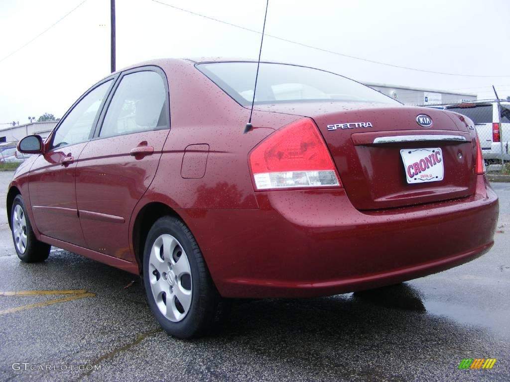 2007 Spectra EX Sedan - Radiant Red / Beige photo #8