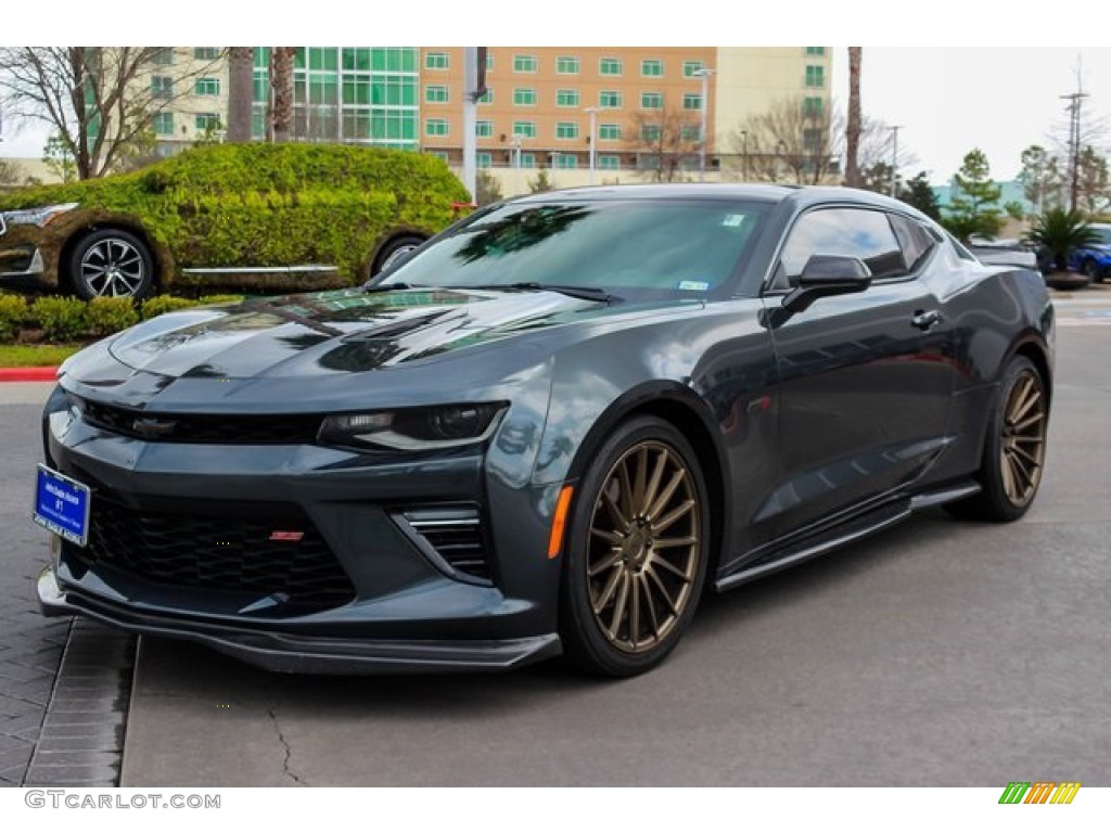 Nightfall Gray Metallic 2017 Chevrolet Camaro SS Coupe Exterior Photo #131884163