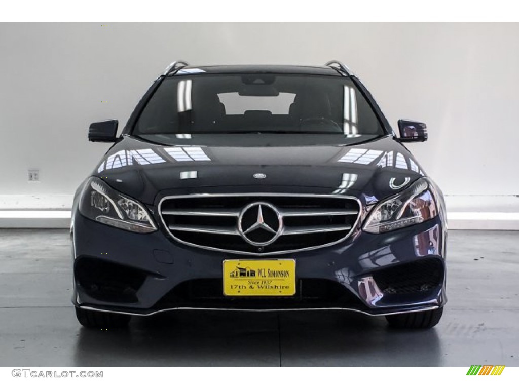 2016 E 350 4Matic Wagon - Indigo Blue Metallic / Black photo #2