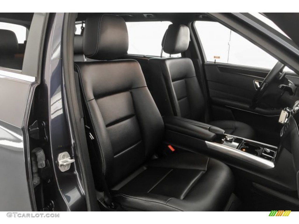 2016 E 350 4Matic Wagon - Indigo Blue Metallic / Black photo #6