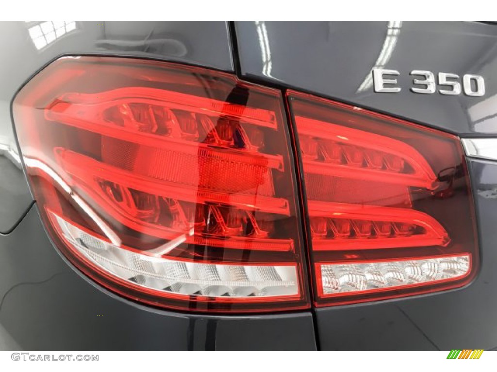 2016 E 350 4Matic Wagon - Indigo Blue Metallic / Black photo #27