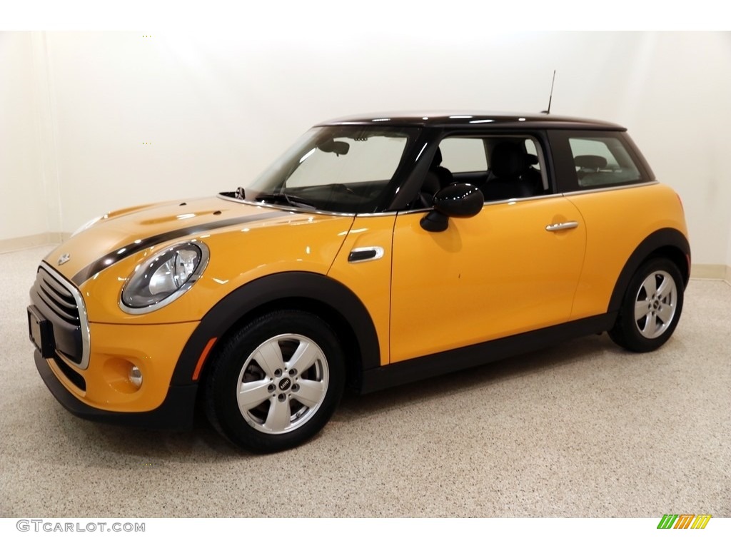 2016 Hardtop Cooper 2 Door - Volcanic Orange / Carbon Black photo #3