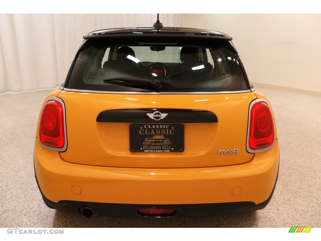 2016 Hardtop Cooper 2 Door - Volcanic Orange / Carbon Black photo #16