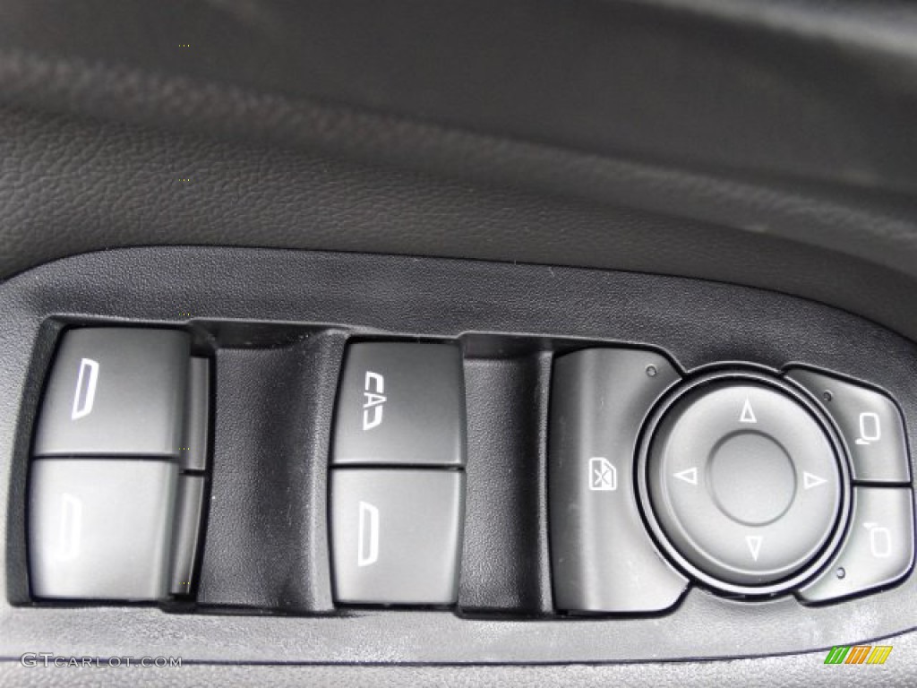 2019 Equinox LT - Summit White / Jet Black photo #10