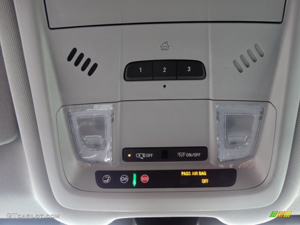 2019 Equinox LT - Summit White / Jet Black photo #18