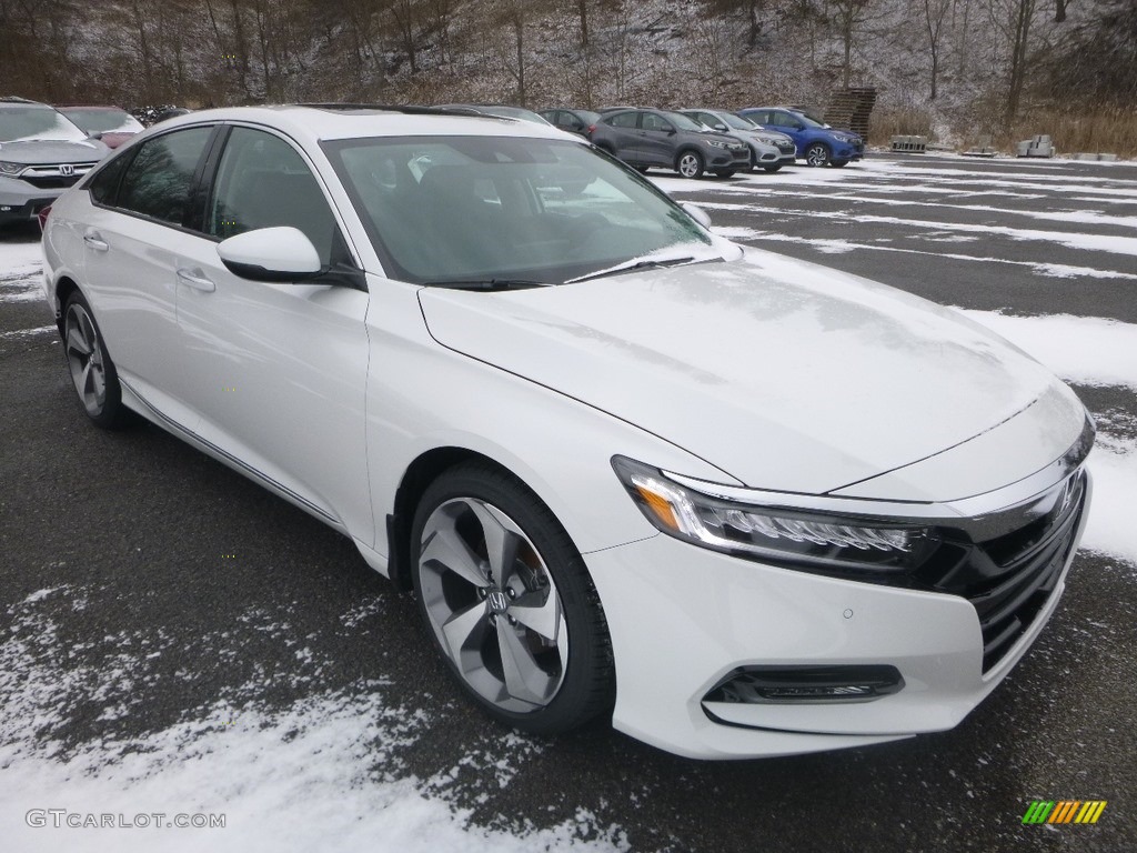 2019 Accord Touring Sedan - Platinum White Pearl / Black photo #5