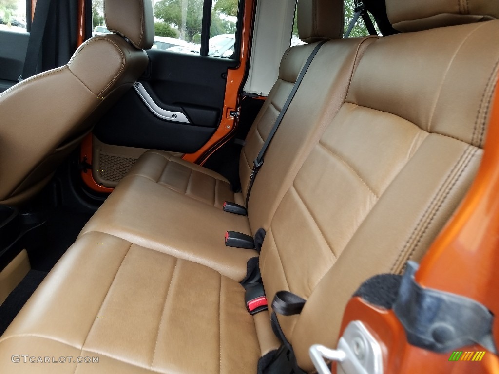 2011 Wrangler Unlimited Sahara 4x4 - Mango Tango Pearl / Black/Dark Saddle photo #10