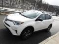 Super White - RAV4 LE AWD Photo No. 5