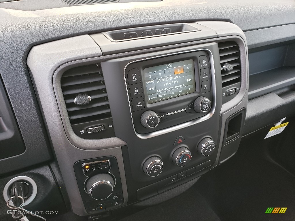 2019 1500 Classic Express Quad Cab 4x4 - Granite Crystal Metallic / Black/Diesel Gray photo #10