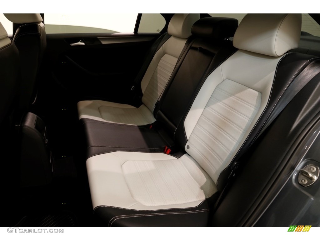 Black/Ceramique Interior 2016 Volkswagen Jetta Sport Photo #131895166