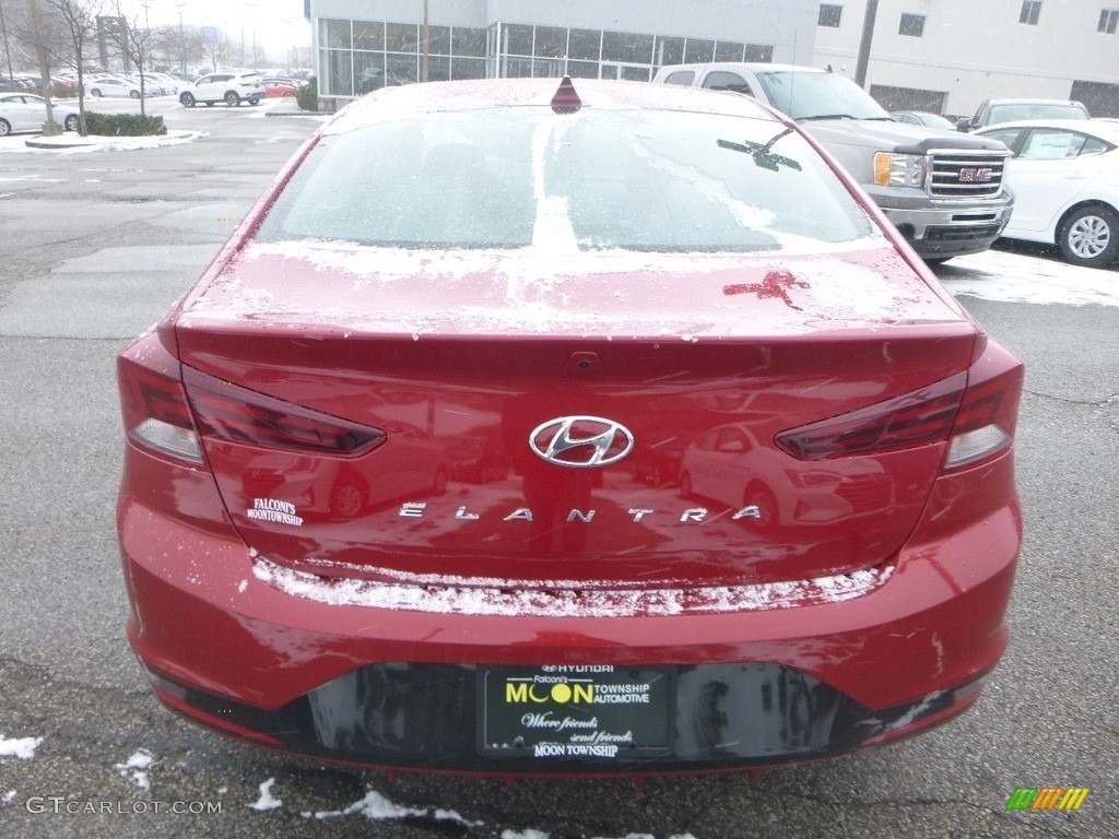 2019 Elantra SEL - Scarlet Red / Gray photo #7