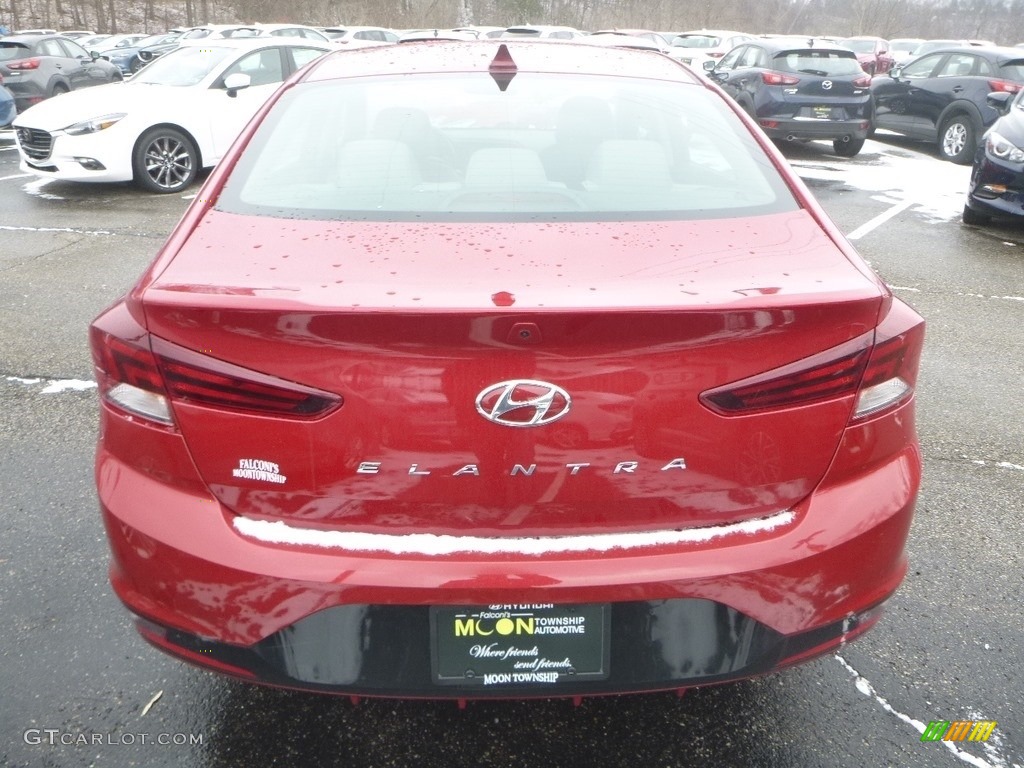 2019 Elantra SEL - Scarlet Red / Gray photo #7