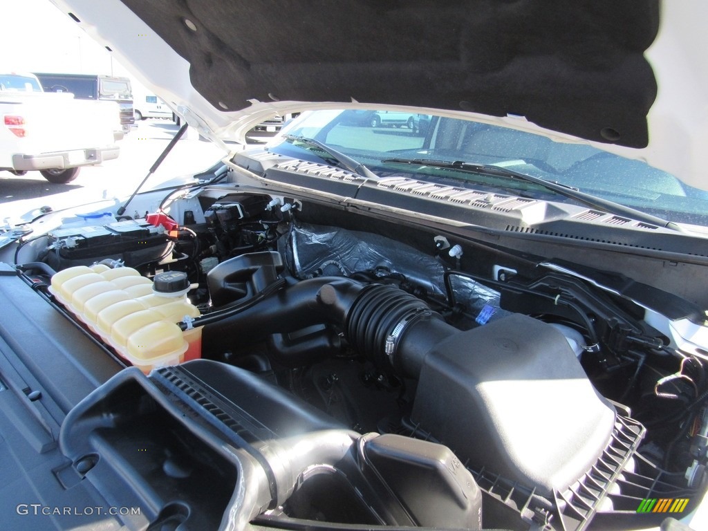 2017 F150 XL SuperCrew 4x4 - Oxford White / Earth Gray photo #41
