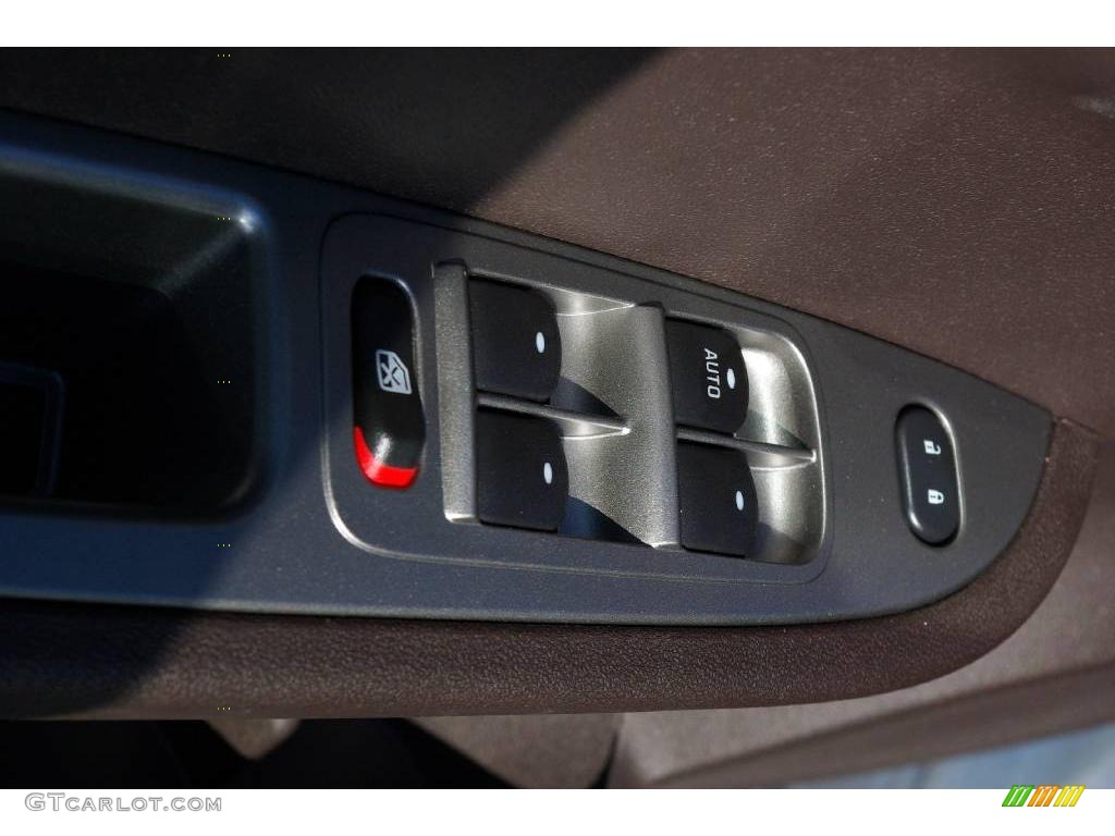 2009 Malibu LTZ Sedan - Summit White / Cocoa/Cashmere photo #22