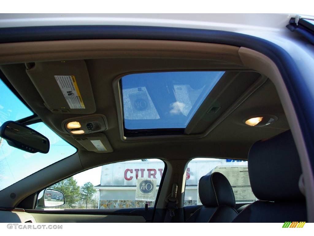 2009 Malibu LTZ Sedan - Summit White / Cocoa/Cashmere photo #23