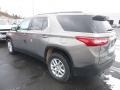Pepperdust Metallic - Traverse LT AWD Photo No. 3