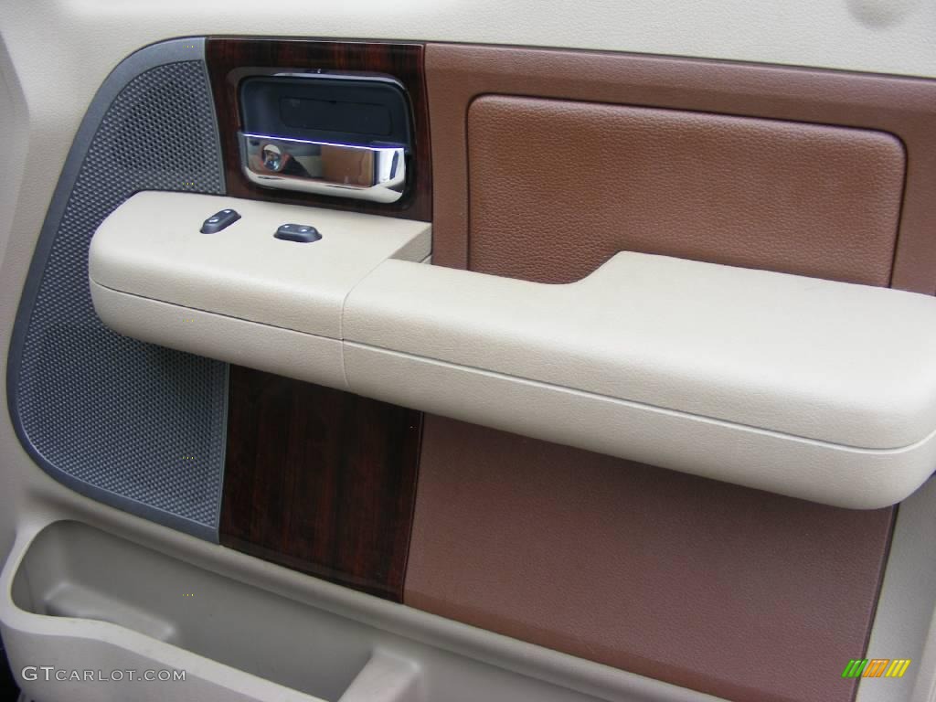 2005 F150 King Ranch SuperCrew 4x4 - Black / Castano Brown Leather photo #22