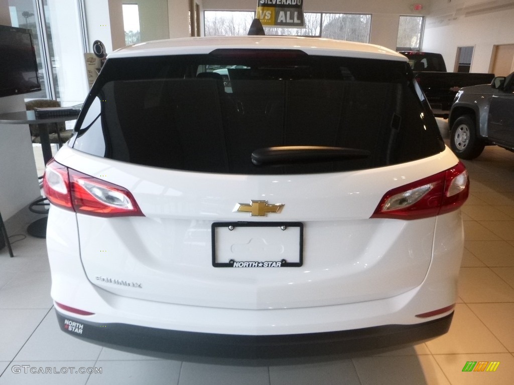 2019 Equinox LS - Summit White / Medium Ash Gray photo #4