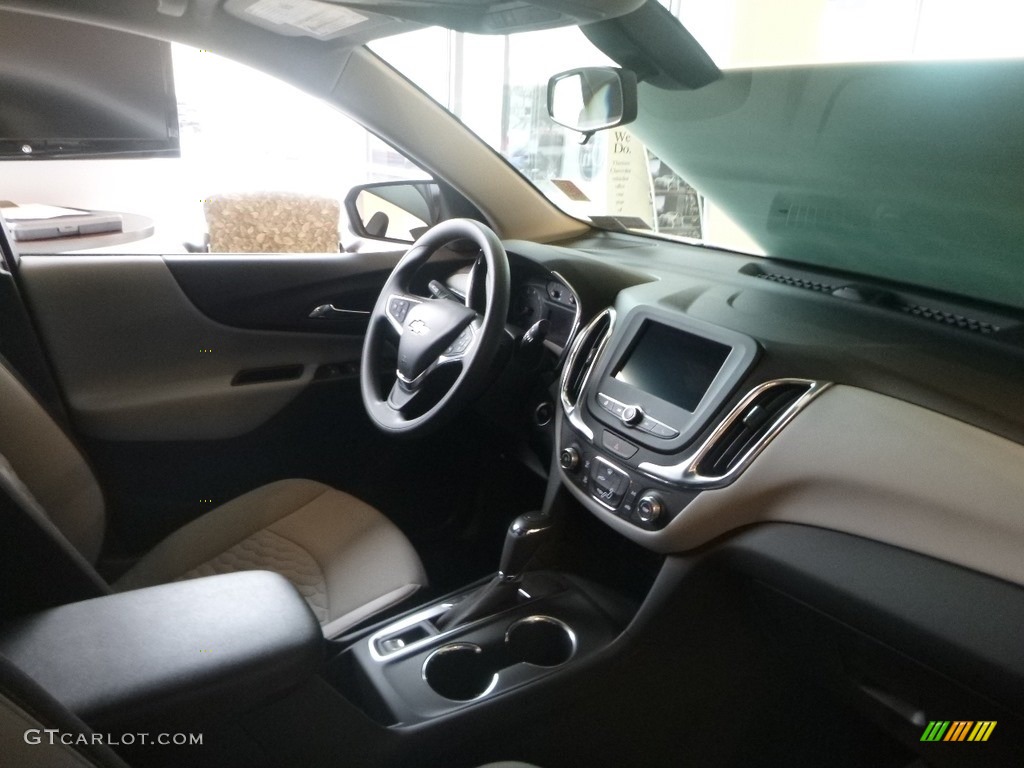 2019 Equinox LS - Summit White / Medium Ash Gray photo #11