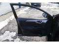 Super Black - Sentra SV Photo No. 16
