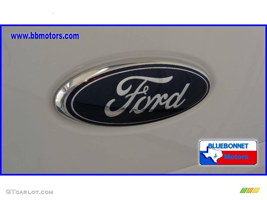 2006 F150 STX SuperCab - Oxford White / Medium/Dark Flint photo #16