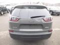 Sting-Gray - Cherokee Latitude Plus 4x4 Photo No. 4