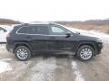 2019 Diamond Black Crystal Pearl Jeep Cherokee Latitude 4x4  photo #6