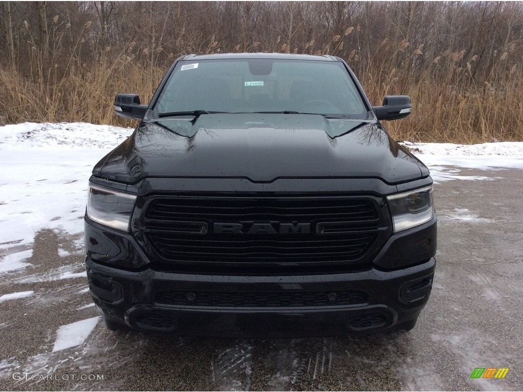 2019 1500 Big Horn Crew Cab 4x4 - Diamond Black Crystal Pearl / Black photo #2